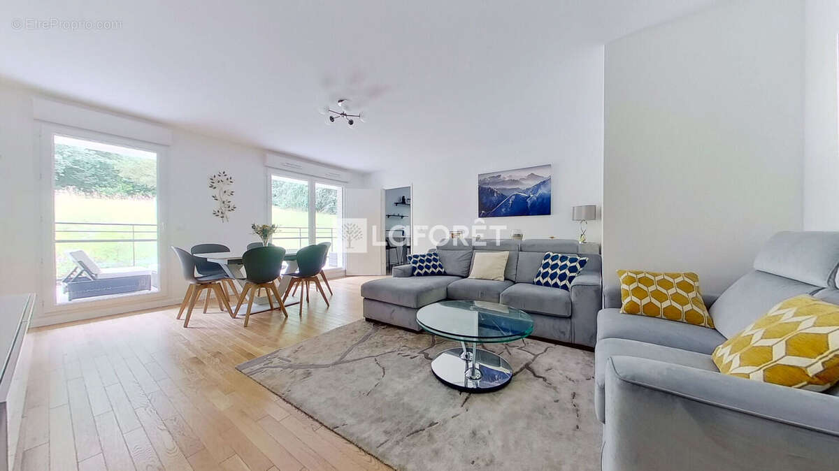 Appartement à VILLE-D'AVRAY