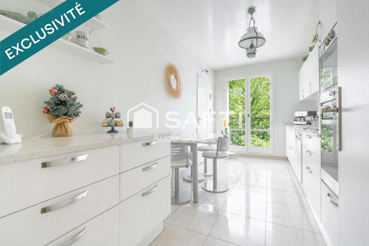 Photo 6 - Appartement à VERSAILLES