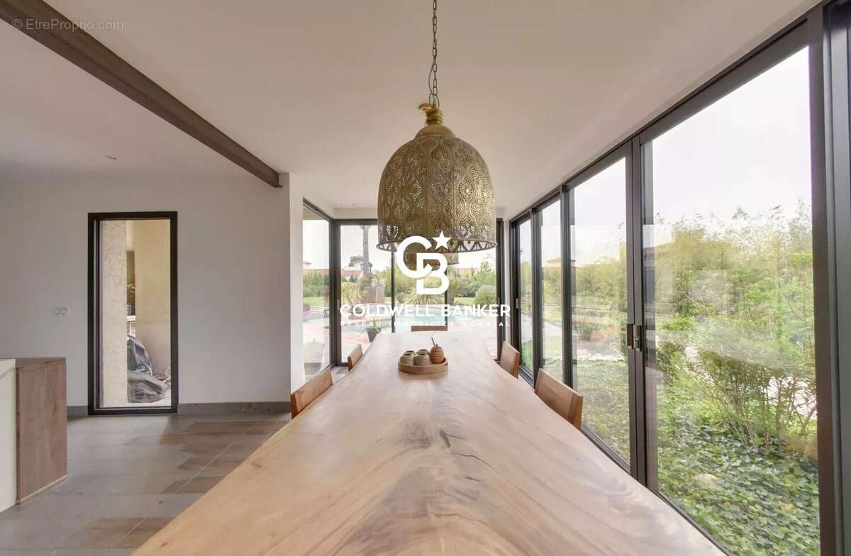 Maison à SAINT-FELIU-D&#039;AVALL