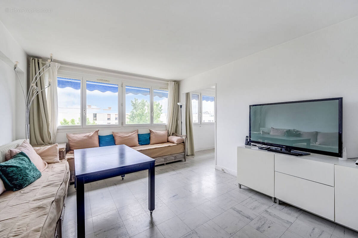 Appartement à CLICHY