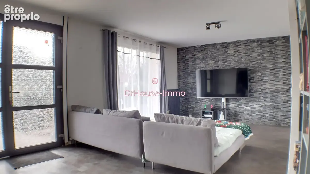 Maison 6 pièces 135 m² à vendre à Croissy-Beaubourg (77183) - photo 4