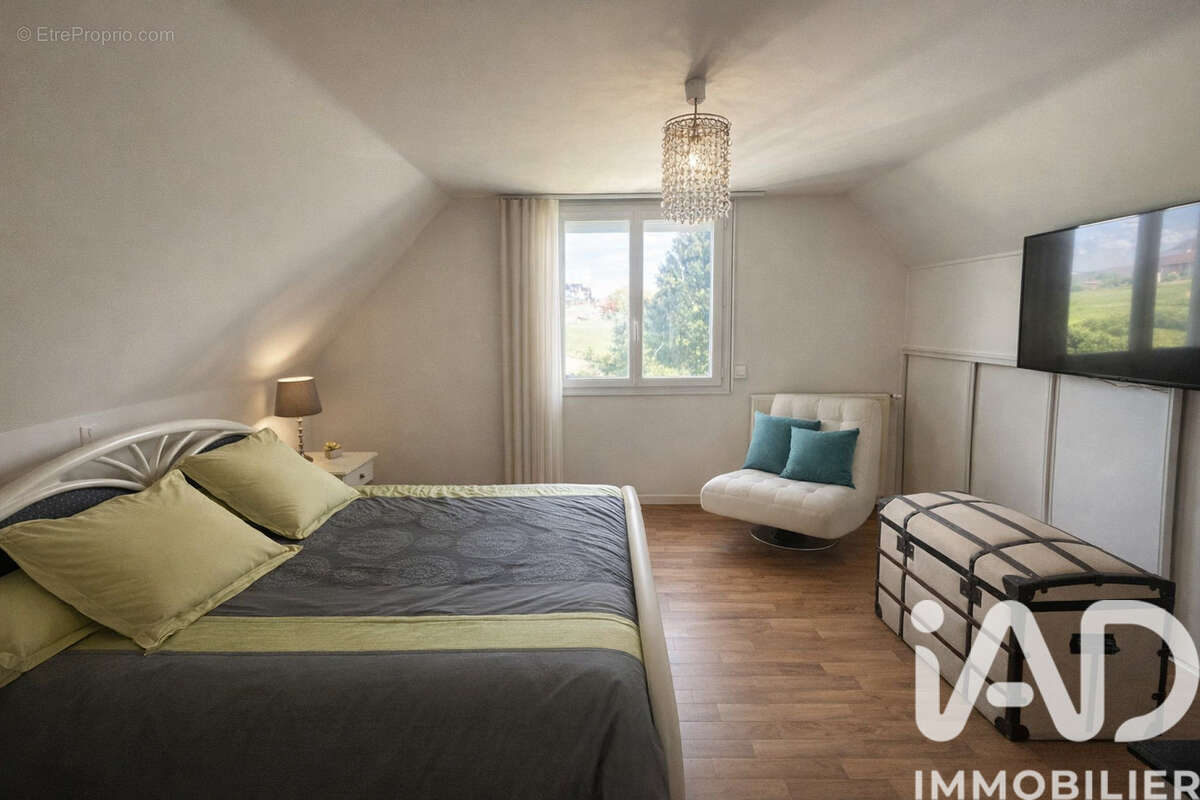 Maison 129 m² à Ogenne-Camptort  - photo 5