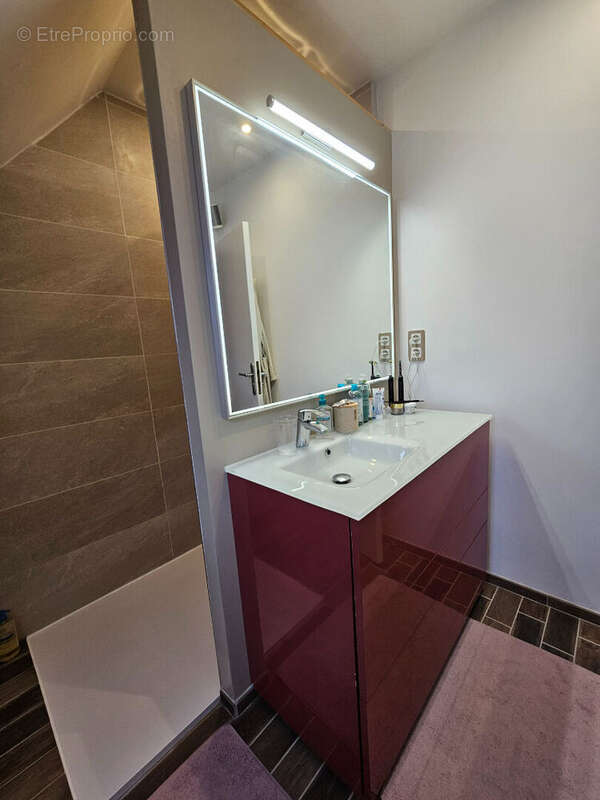 Maison à FRANQUEVILLE-SAINT-PIERRE