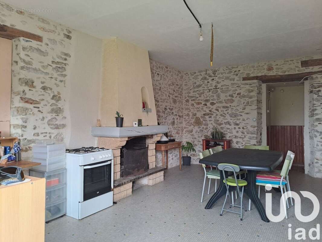Photo 7 - Maison à LA ROUXIERE