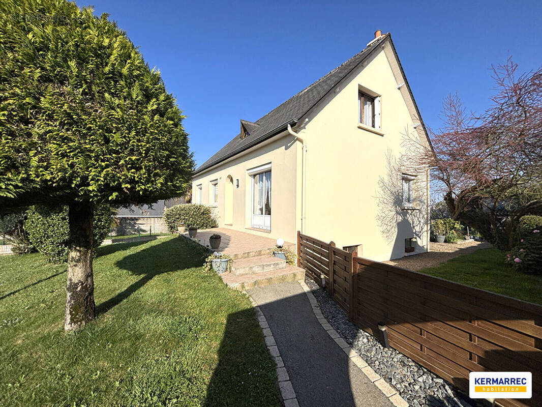 Maison à LOUVIGNE-DE-BAIS