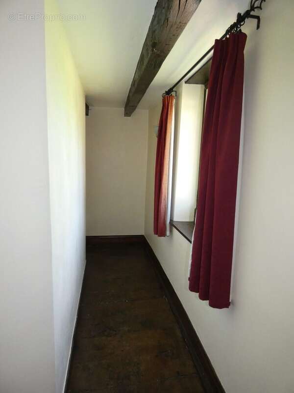 Maison 69 m² à Saint-Pardoux-Les-Cards  - photo 9