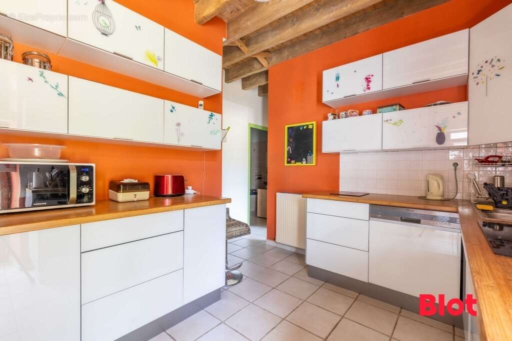 Maison à SAINT-GERMAIN-SUR-ILLE