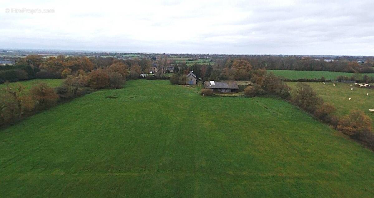 Maison à ISIGNY-SUR-MER