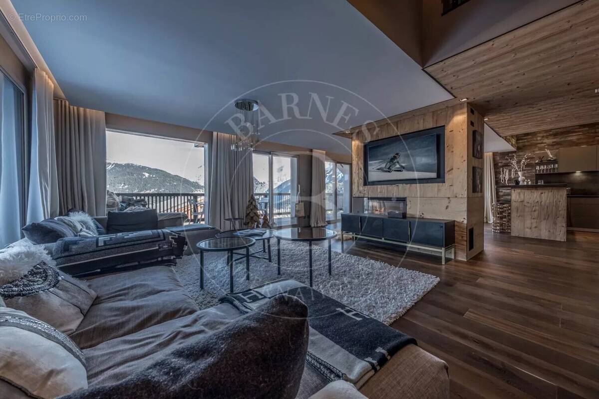 Maison à LA PERRIERE