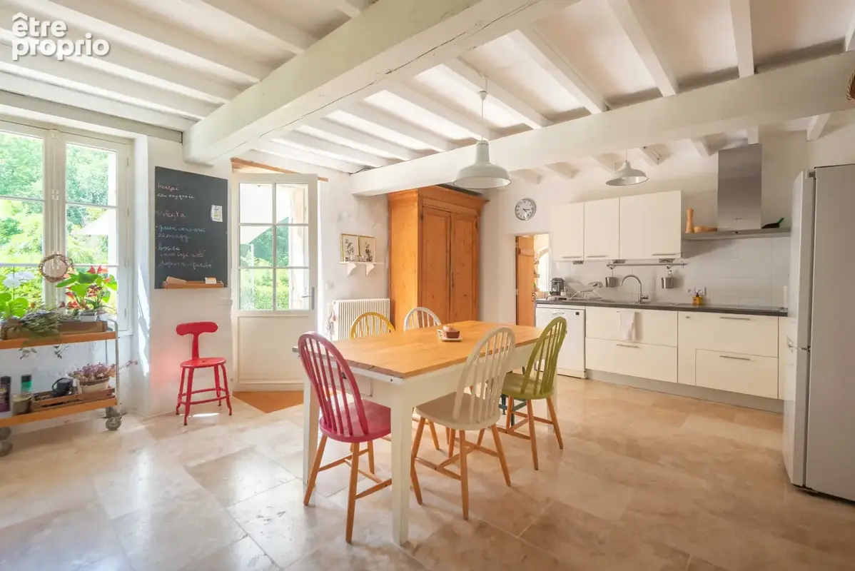 Maison de campagne en pierre   217 m2   propriété de 1,52 ha   piscine & lodge - photo 10