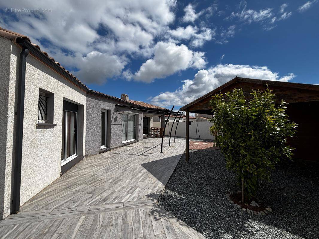 Maison à PENNAUTIER