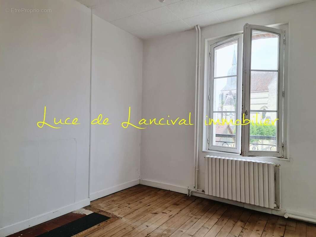 Maison 113 m² à Saint-Gobain  - photo 7