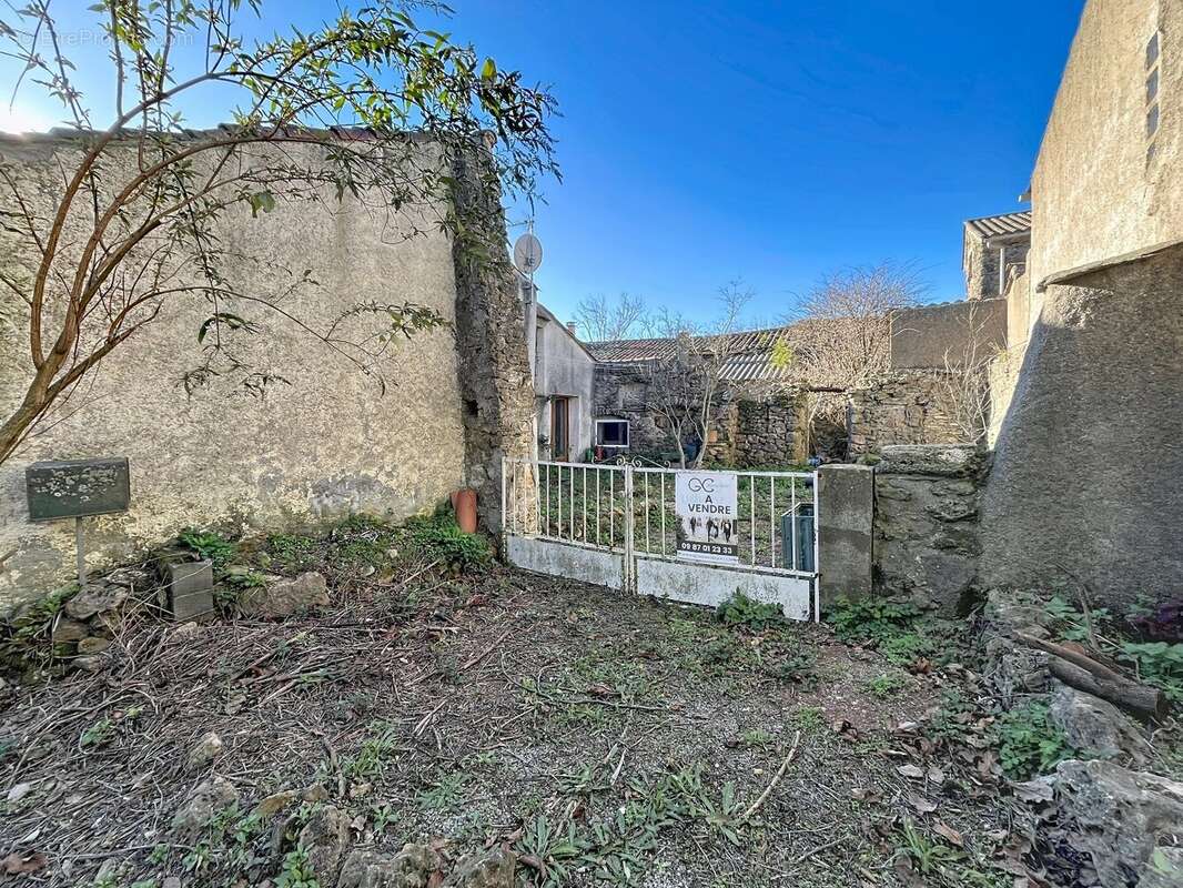 Maison à FERRIERES-POUSSAROU