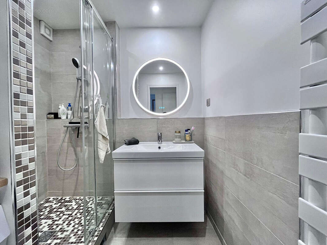 Appartement à FONTENAY-SOUS-BOIS