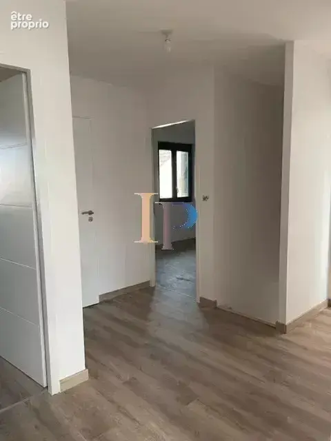 Maison renovee centre ville - photo 21