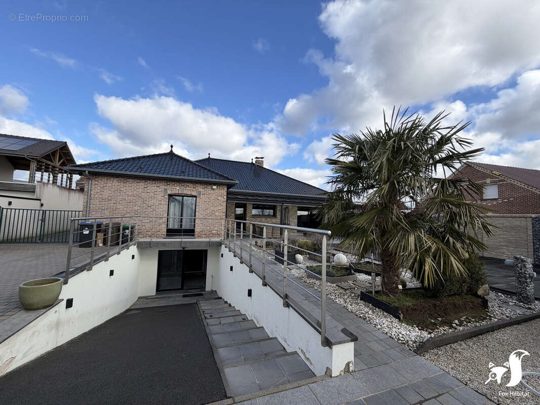 Maison à AVESNES-LE-SEC