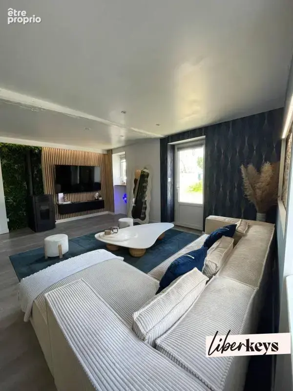 Maison en pierre rénovée – 102 m² habitables – terrain de 900 m² – fort potentiel d’agrandissement chantonnay – quartier saint-p - photo 6