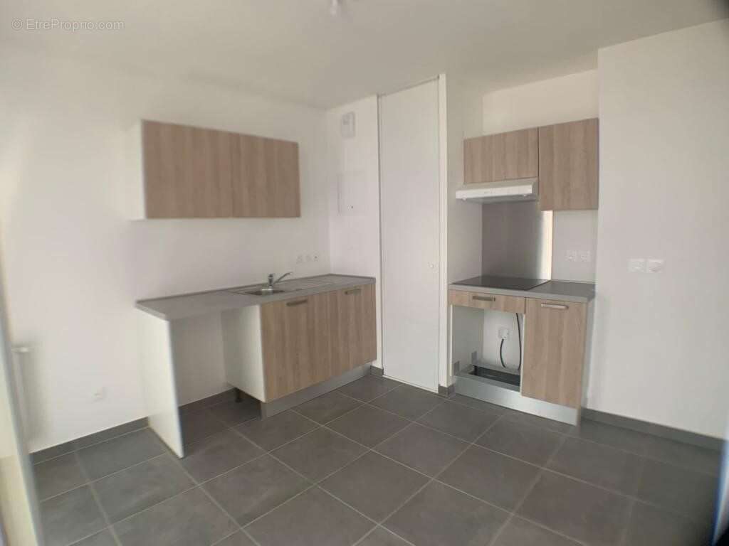 Appartement à MARSEILLE-2E