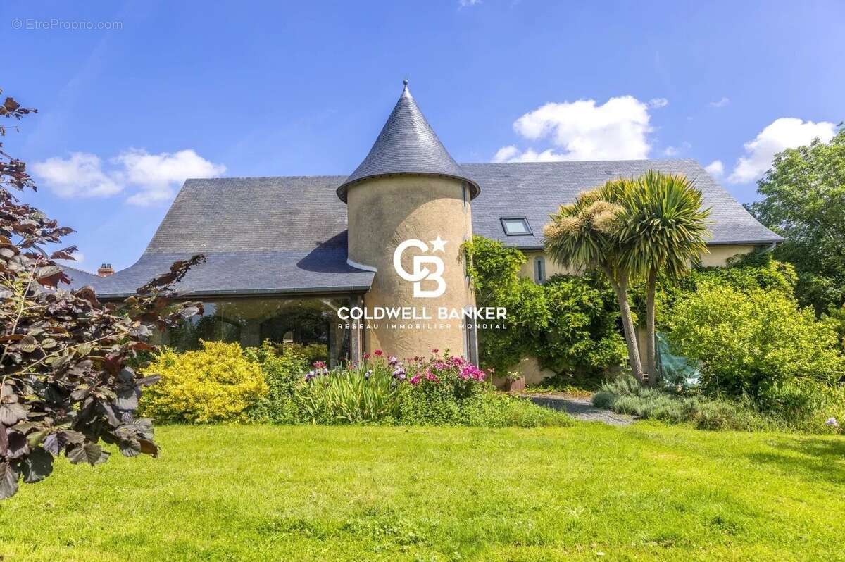 Maison à LAVAL