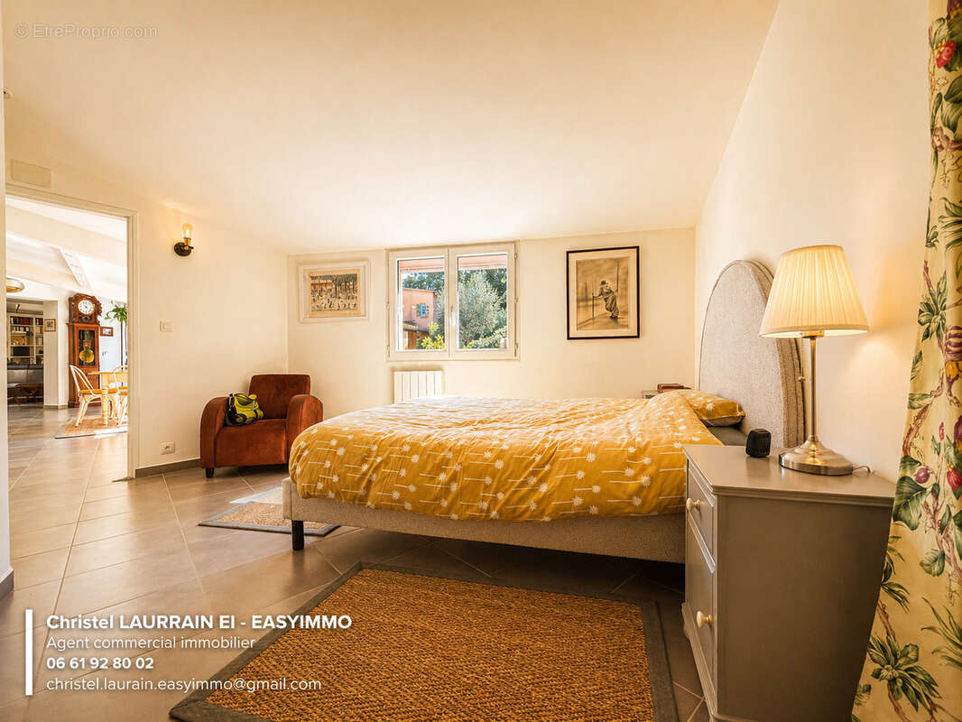 Maison à MOISSAC-BELLEVUE