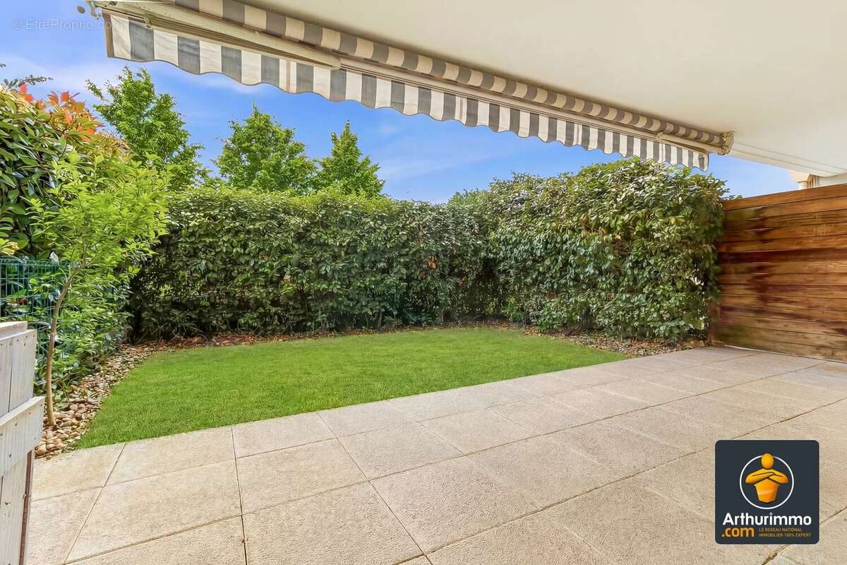 Appartement à CRAPONNE