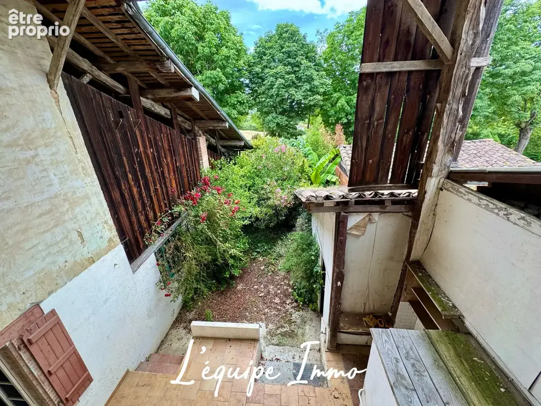 Maison ancienne de village avec exterieur - photo 14