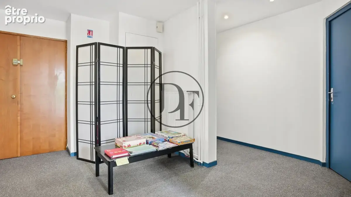 Local professionnel ou habitation fontainebleau - 108m2 - photo 2