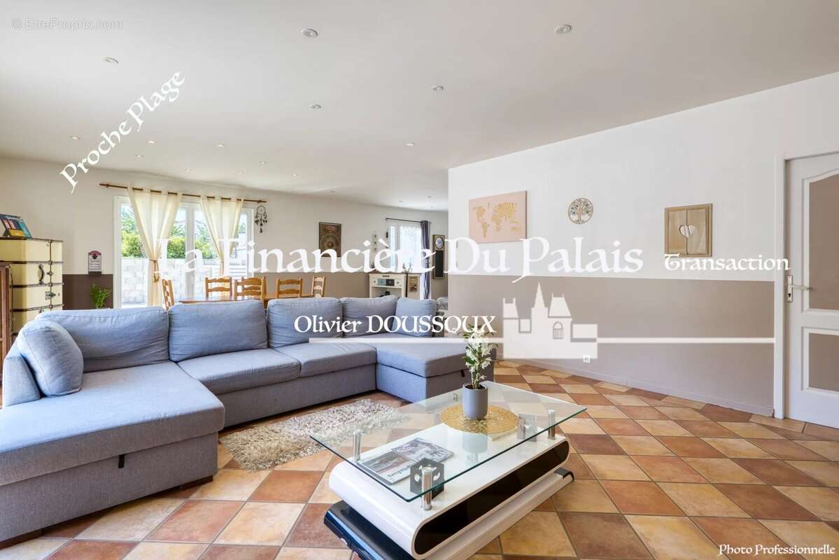 Maison à MESCHERS-SUR-GIRONDE