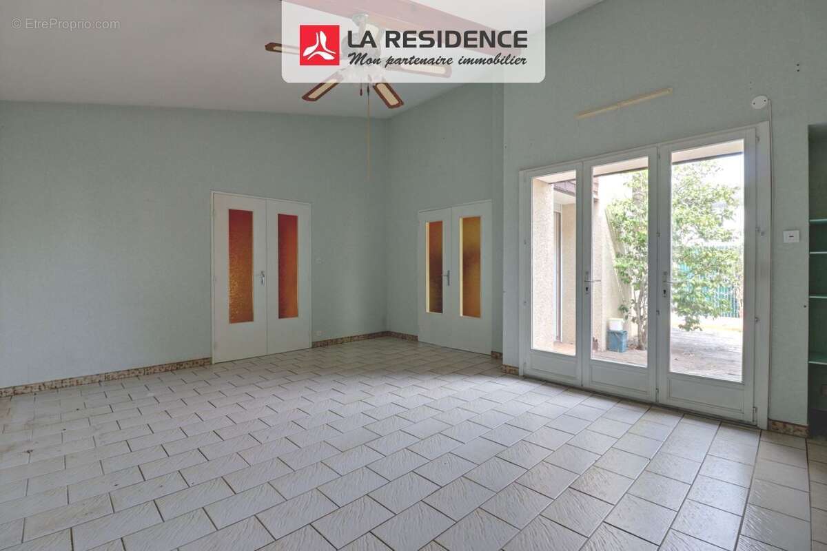 Maison 97 m² à Saint-Gervais-La-Foret  - photo 2