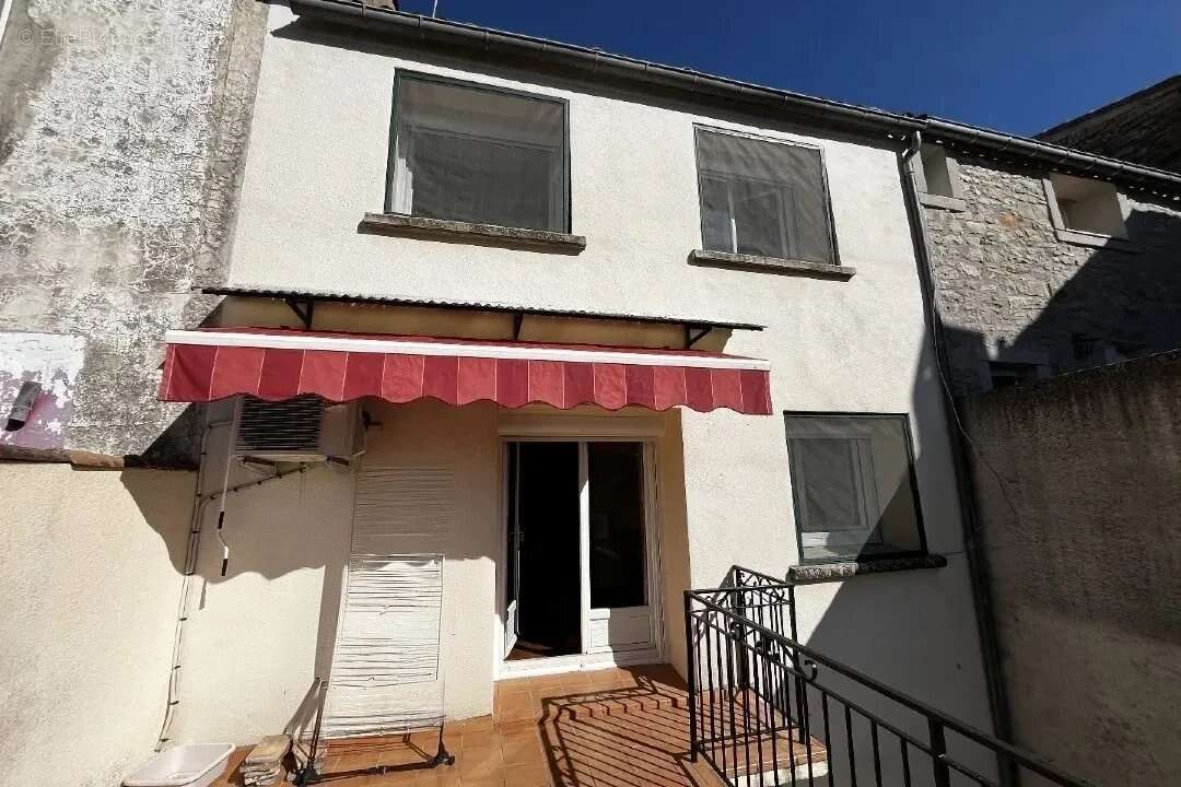 Maison à POMPIGNAN