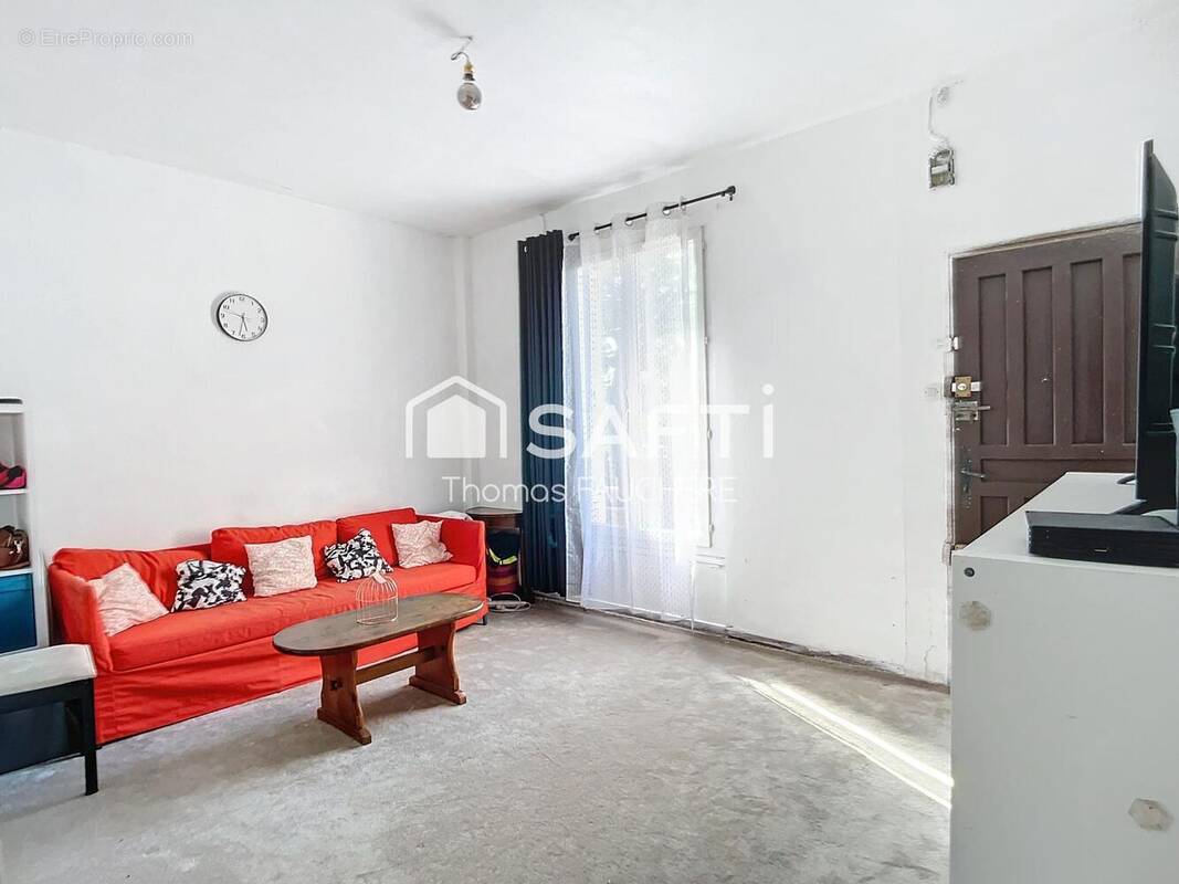 Photo 1 - Maison à BOBIGNY