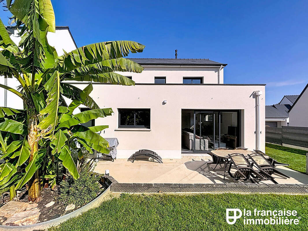 Maison à SAINT-AUBIN-DU-PAVAIL