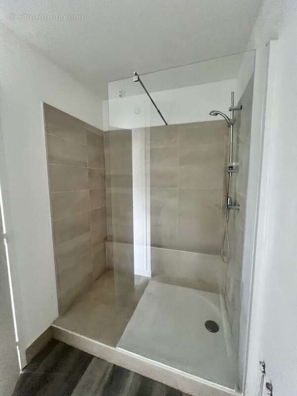 Appartement 40 m² à Orleans  - photo 6