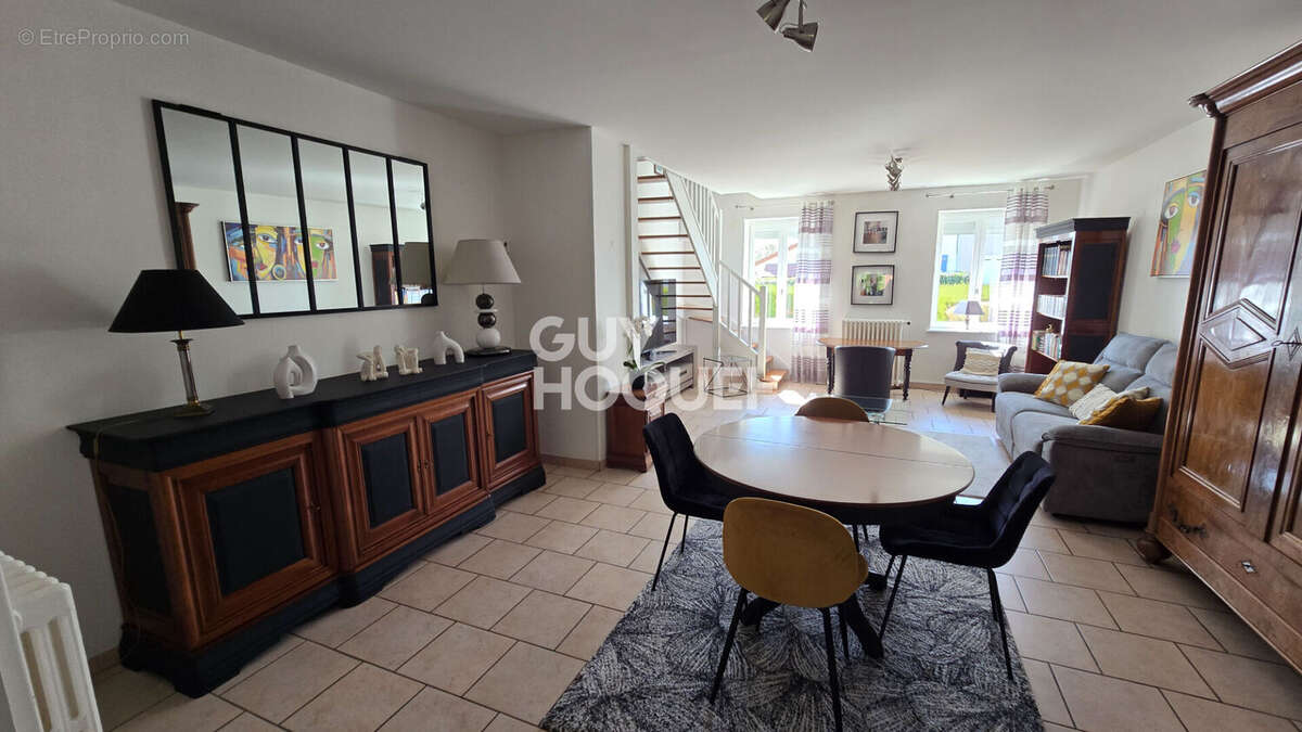 Maison à MONTCEAU-LES-MINES