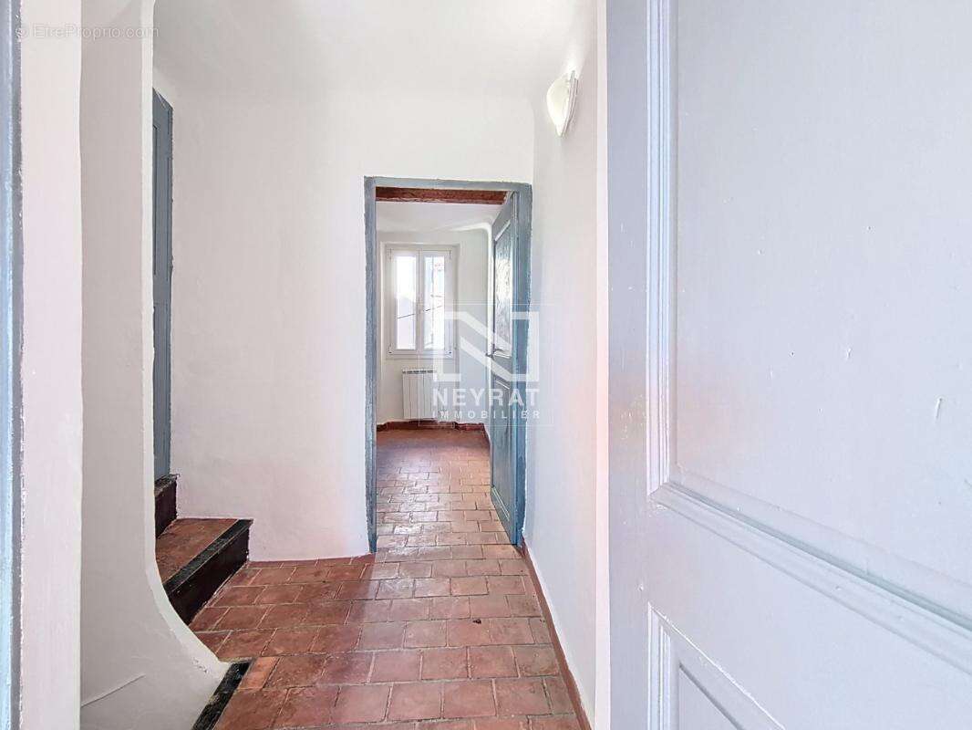 Maison de village avec jardin et terrasse tropézienne – Peymeinade - photo 11