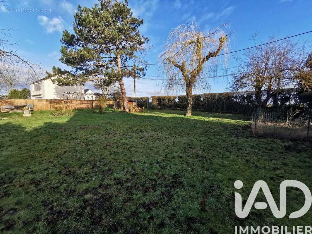 Photo 3 - Terrain à GRISY-SUISNES