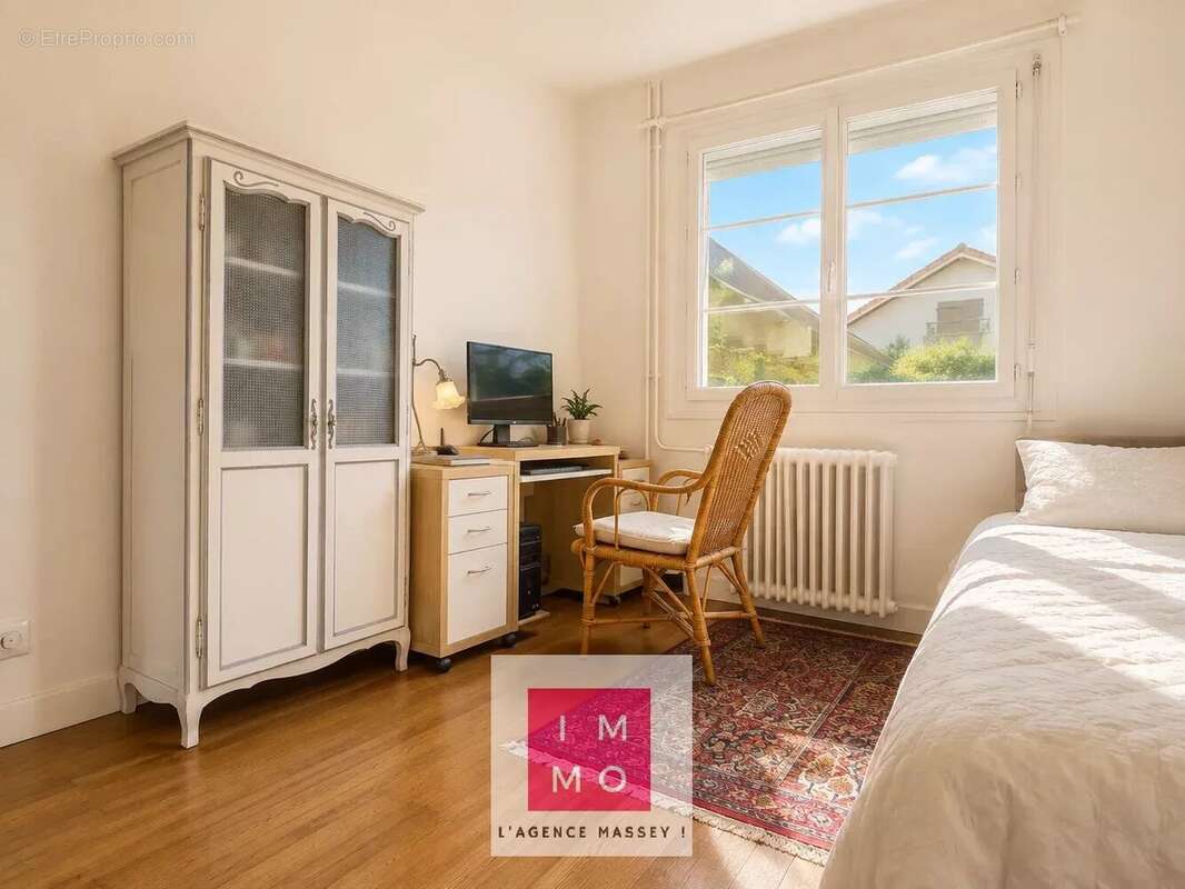 Maison de ville de charme – Plain-pied T3  : garage, jardin et terrasse couverte - photo 16