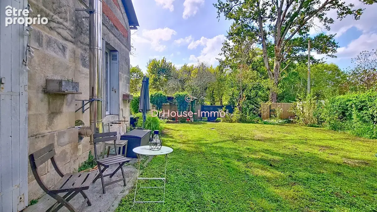 Maison 137 m² à Pessac  - photo 4