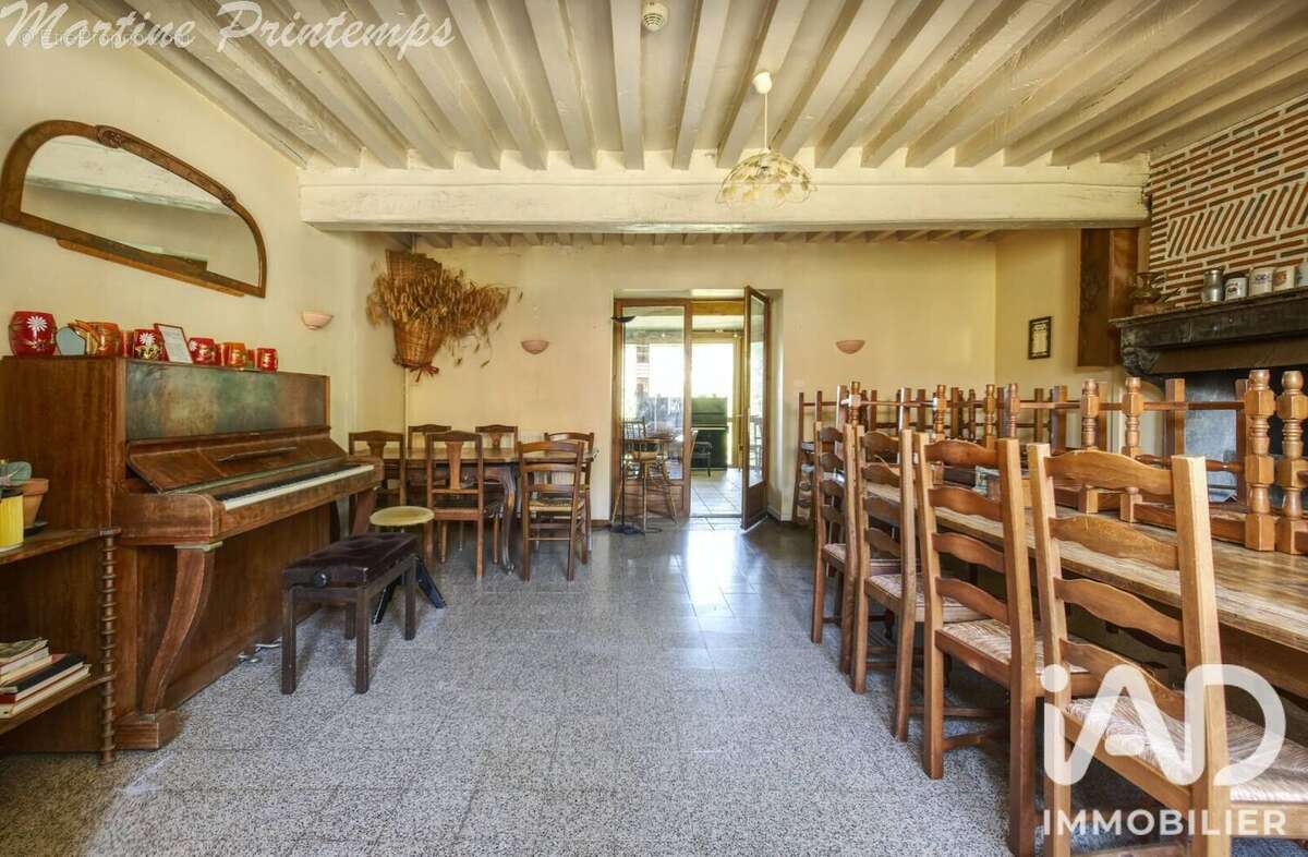 Maison 397 m² à Chalaux  - photo 5