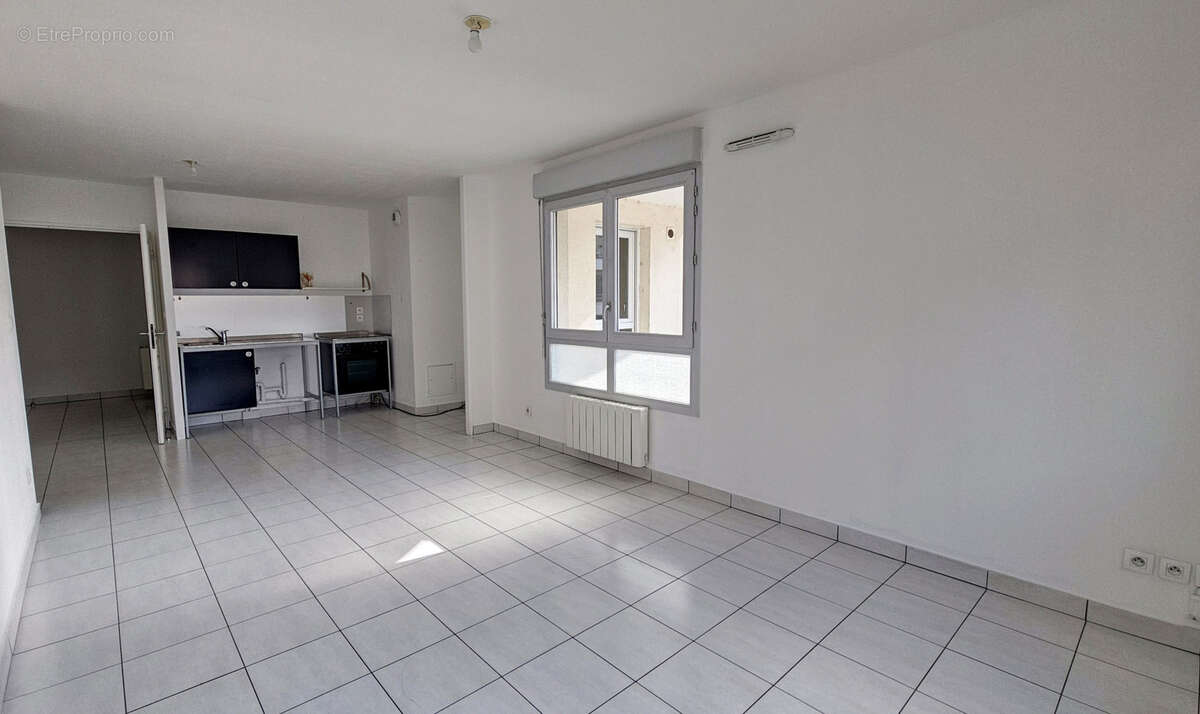 Appartement à LYON-8E