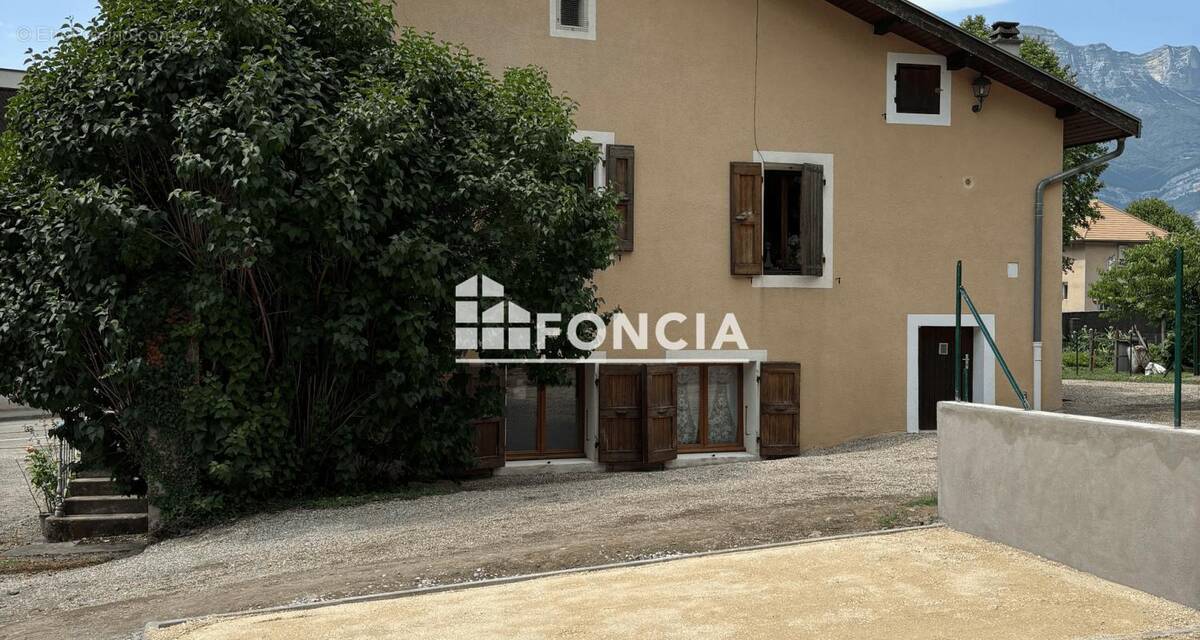 Appartement à VILLARD-BONNOT