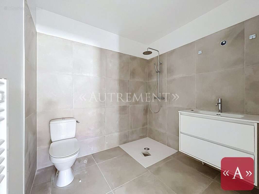 Contemporaine - photo 6
