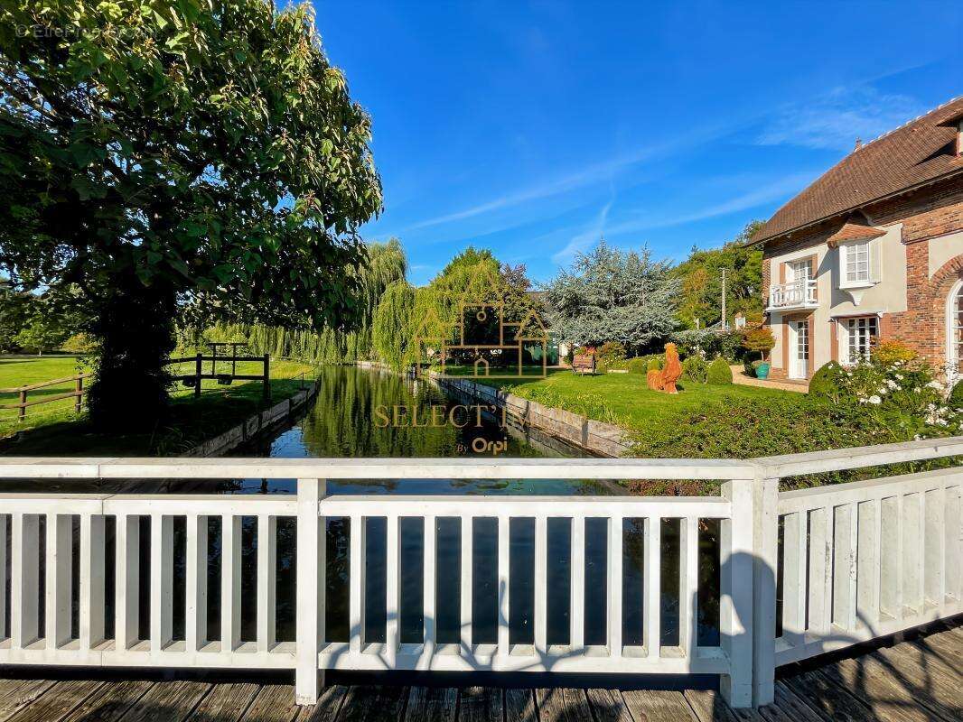 Authentique moulin de caractère de 550m² avec ses dépendances à 100km de Paris - photo 21