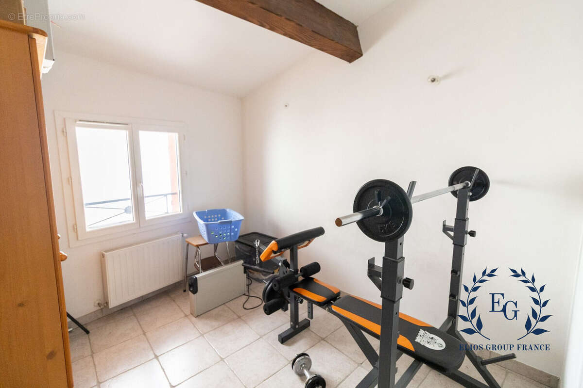 Maison 120 m² à Varages  - photo 9