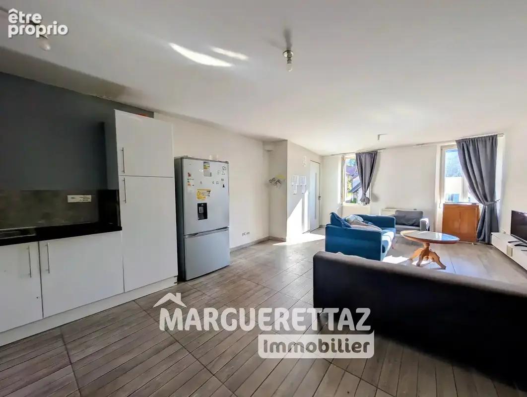 Appartement à SAINT-JEOIRE
