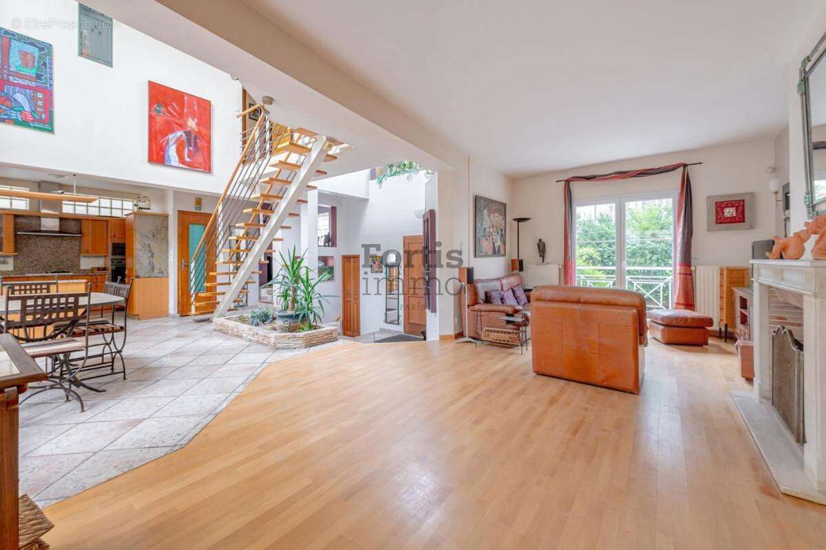 Les lilas 93260 - maison d'architecte avec jardin et rooftop - photo 5