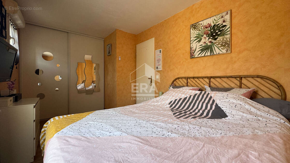 Maison à CORBEIL-ESSONNES