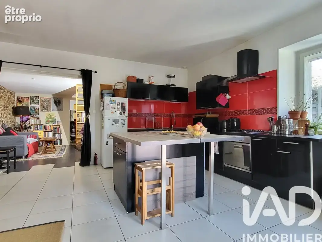 Photo 1 - Maison à BOUGUENAIS