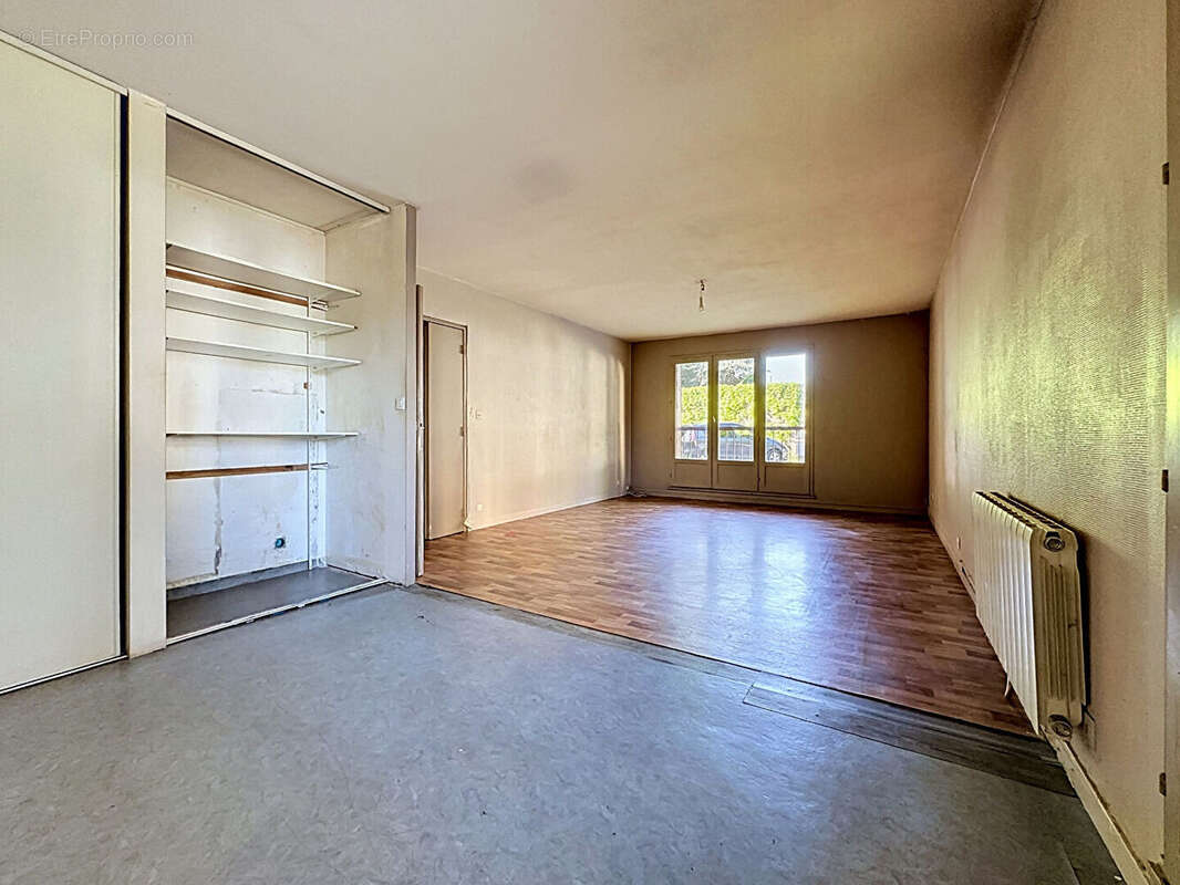 Appartement à JOUE-LES-TOURS