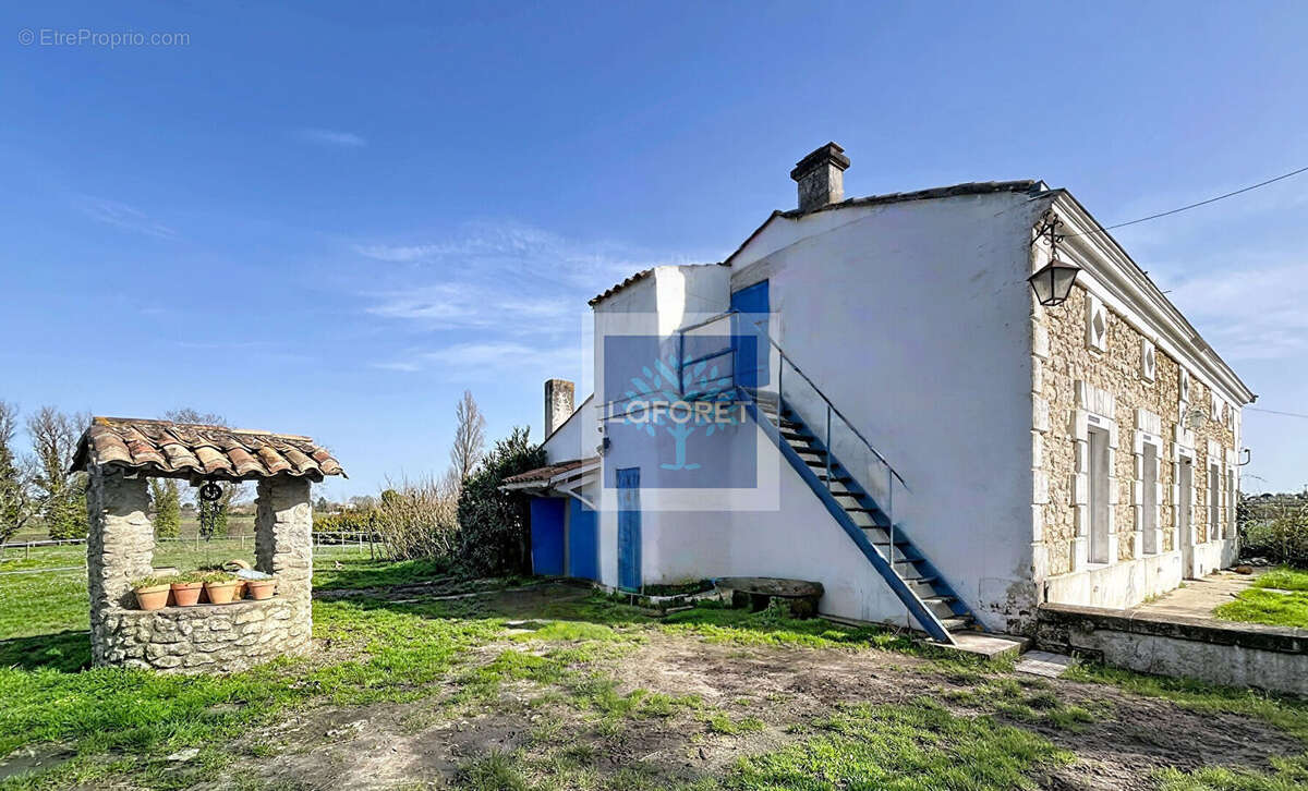 Maison à BLAYE